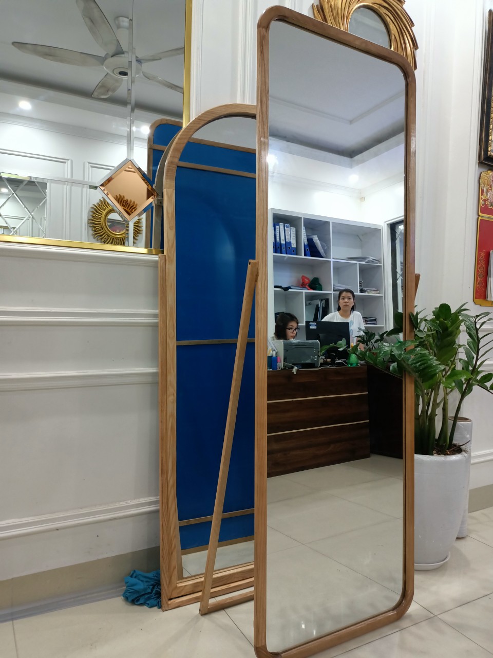 gương khung soi toàn thân